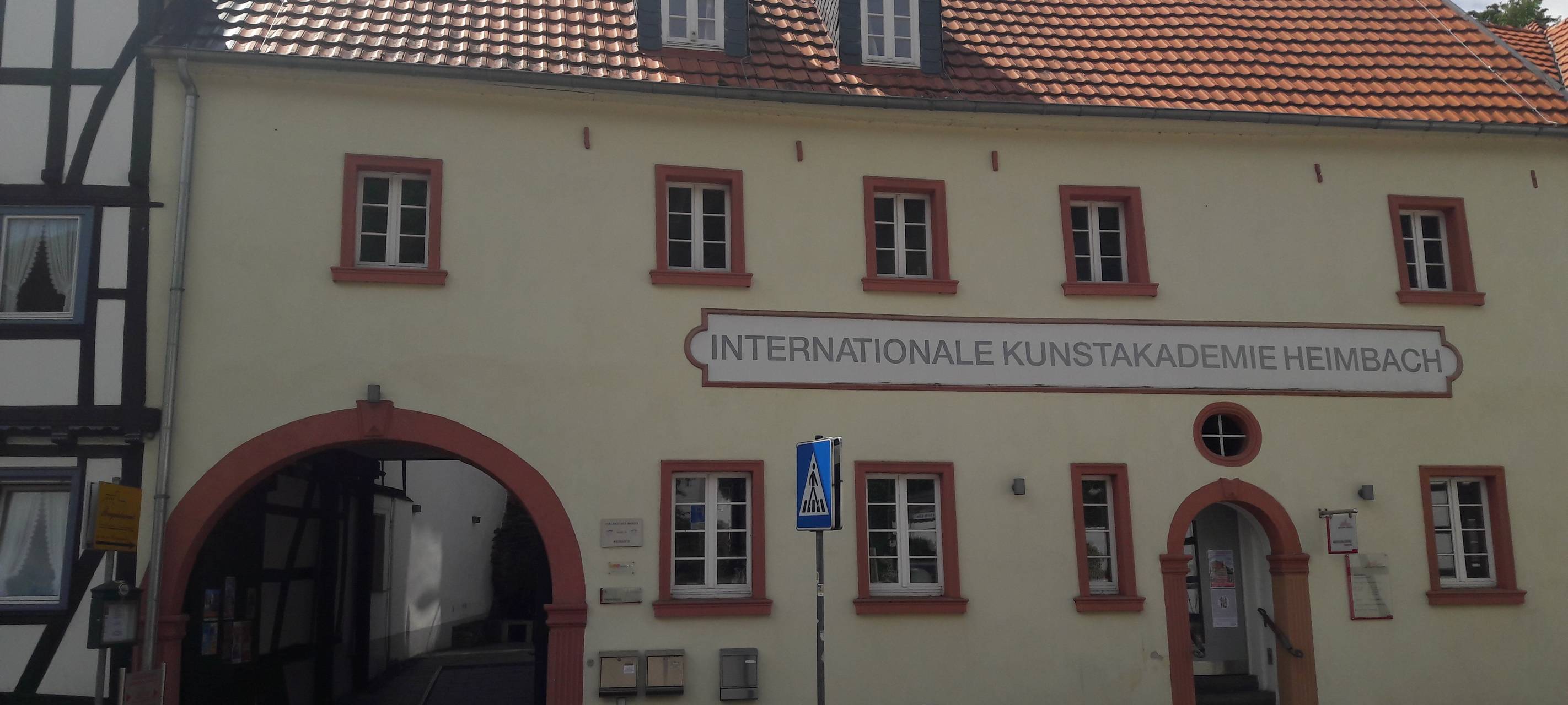 Jacques Tilly stellt in der Kunstakademie Heimbach aus