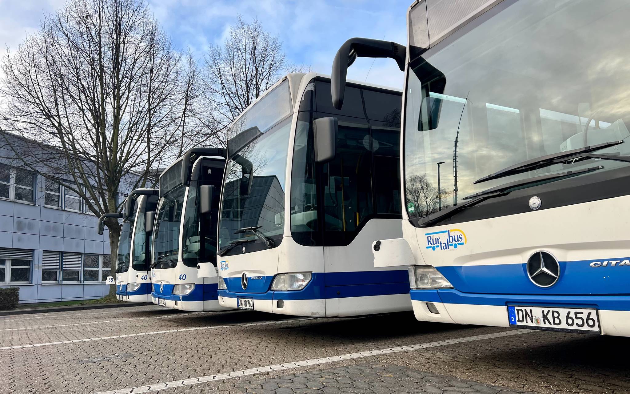 Mehr Busse und Bahnen während der Annakirmes
